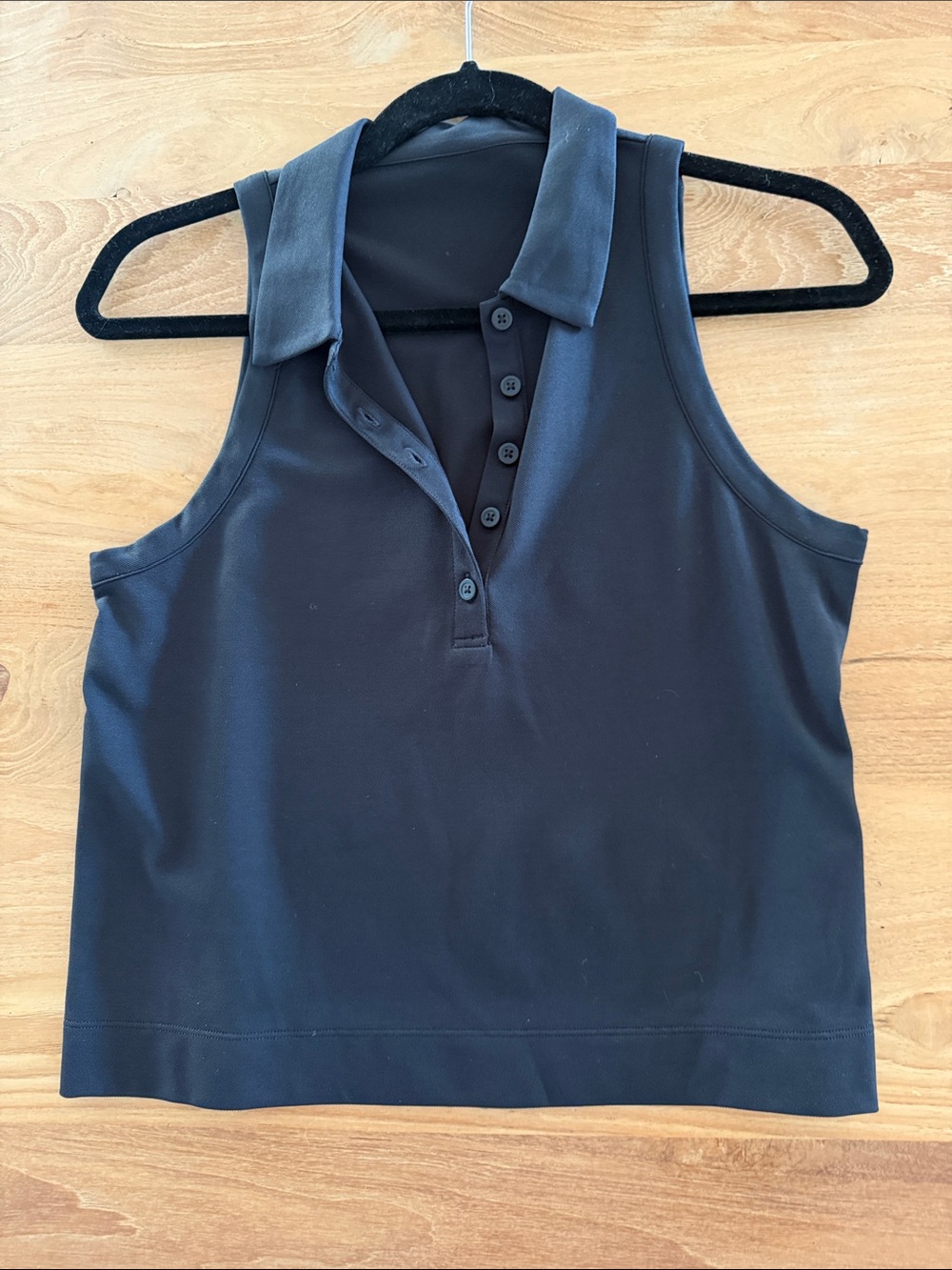 Vuori Black Sleeveless Polo Athletic Tank Top - medium